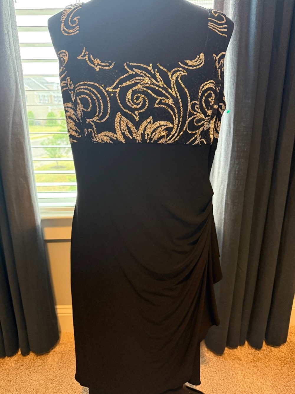Women’s Size 14 Evening Dress